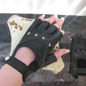 NWOT Bebe black leather fingerless gloves P/S petite/small